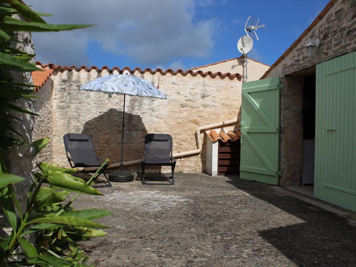 Maison Calme A Saint-Pierre-D'Oleron, 4 Couchages, Proche Commerces, Cour Ensoleillee, Parking. - Fr-1-246A-79 Ngoại thất bức ảnh